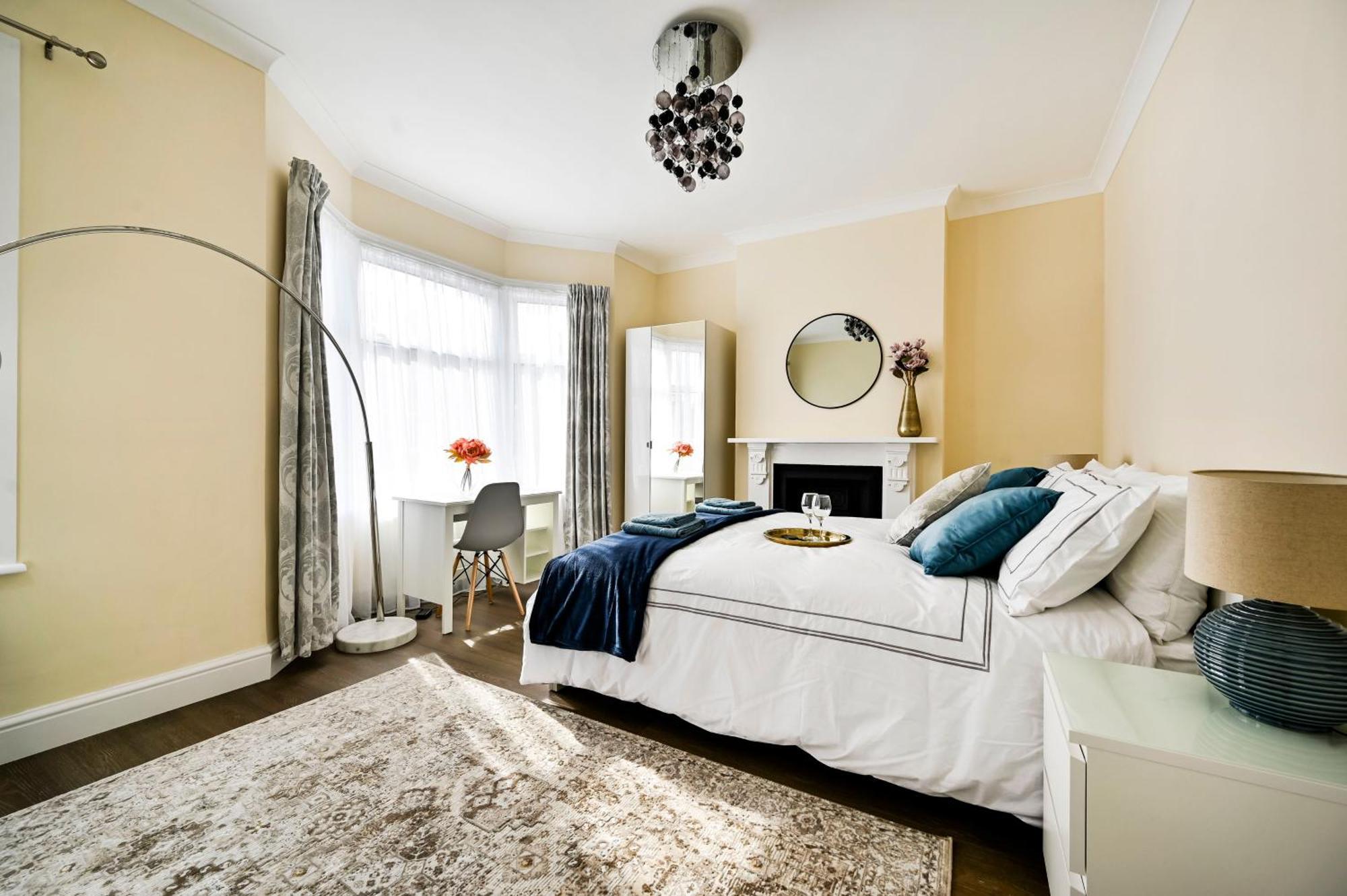 A Two Bedroom A Stride Away From Meridian Greenwich ลอนดอน ภายนอก รูปภาพ